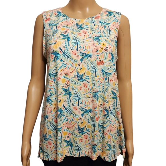Duluth Trading Co Tops - Duluth Trading Co Hummingbird Athletic Tank Top Size M